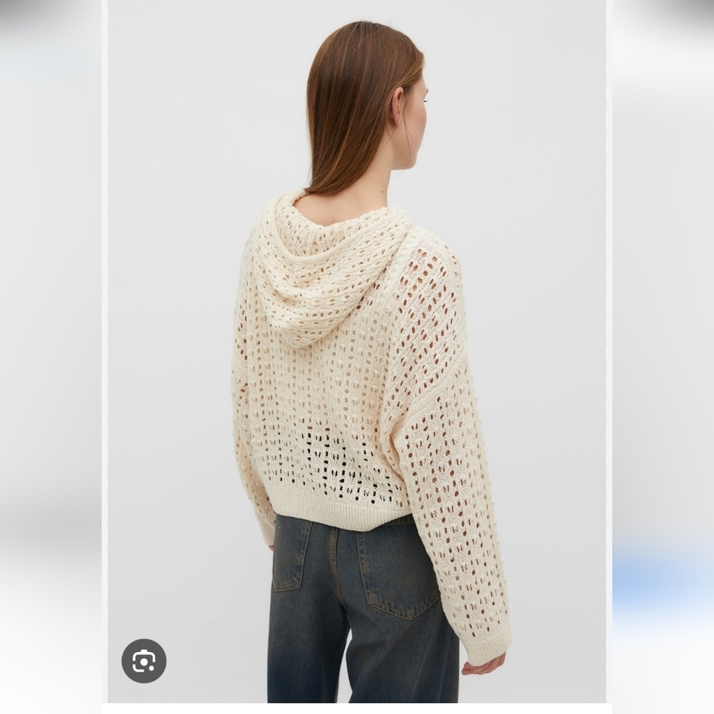 Stradivarius Open-knit Hooded Sweater Crop Preppy Oversized Ivory Minimalist Med